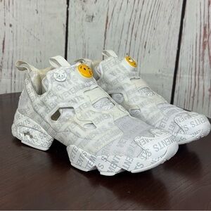 VETEMENTS X REEBOK instapump fury OG emoji white sneakers Men’s 6 Women’s 7 GUC